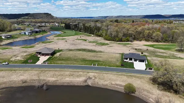 2230 Clubhouse Drive, Lake City, MN 55041