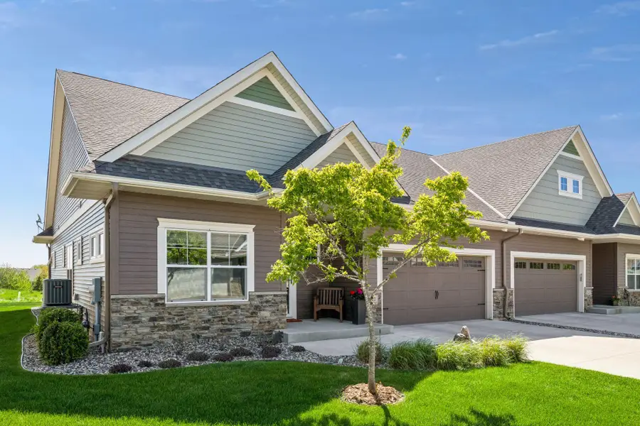 121 Vista Way, Waconia, MN 55387 - #2