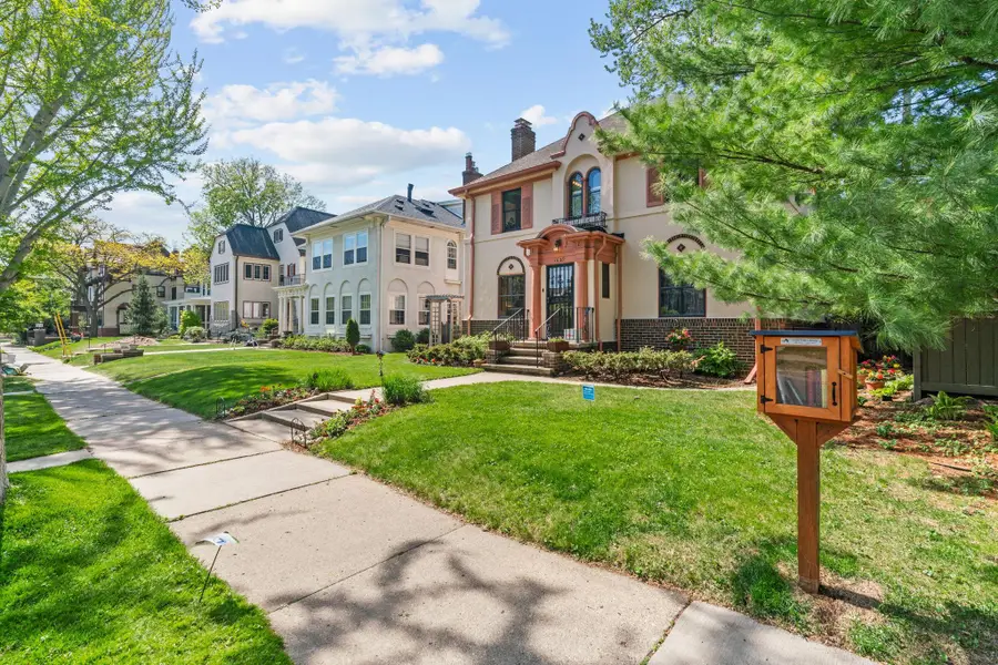1629 W 25th Street, Minneapolis, MN 55405 - #3