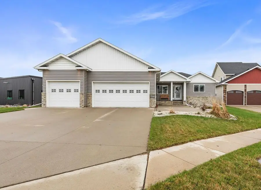 5103 44th Street S, Fargo, ND 58104 - #2