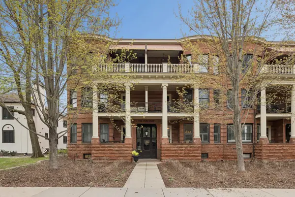 672 Summit Avenue #102, Saint Paul, MN 55105
