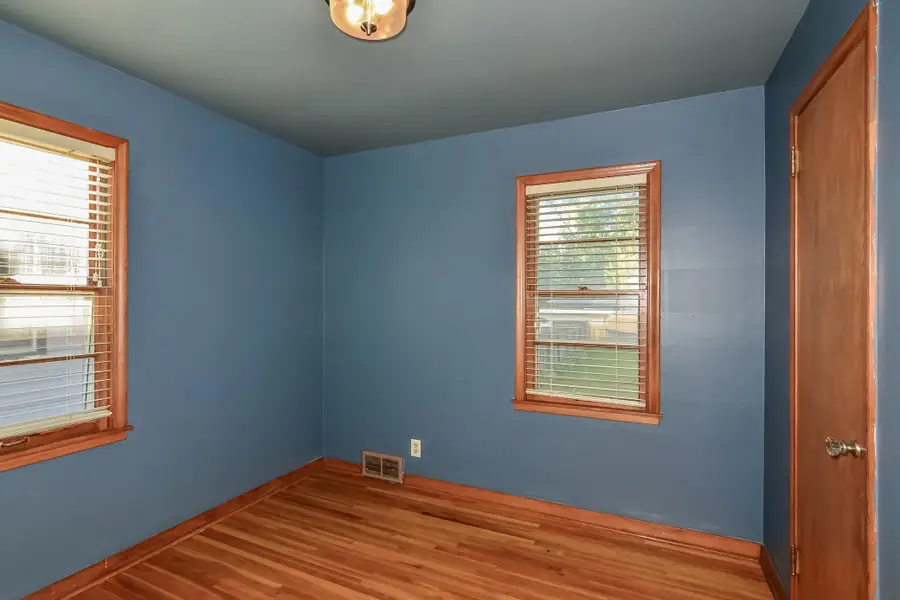 3608 31st Avenue N, Robbinsdale, MN 55422 - #3