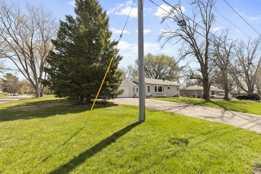 2420 Hazelwood Street, Maplewood, MN 55109 - #3