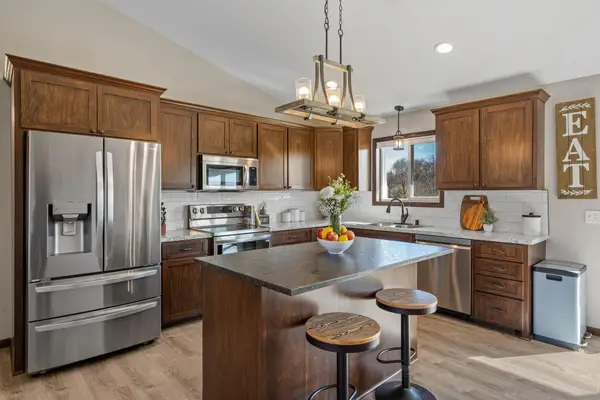 375 29th Avenue Se, Saint Cloud, MN 56304