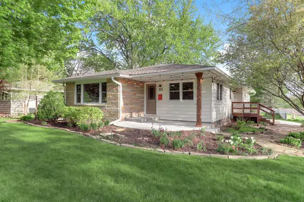 933 5th Street W, Hastings, MN 55033