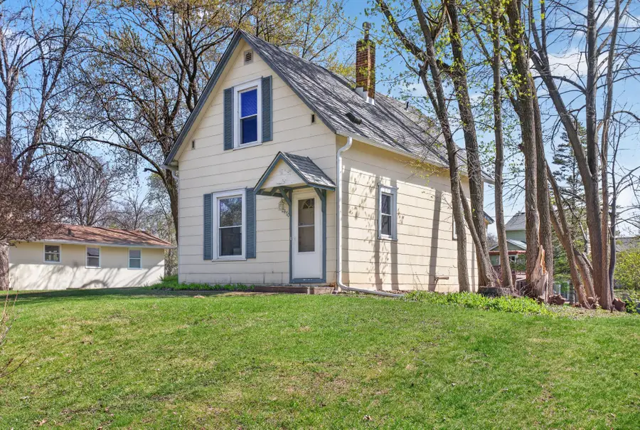 2470 South Avenue E, North Saint Paul, MN 55109 - #3