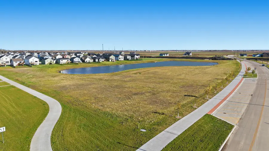 6277 85th Avenue S, Horace, ND 58047 - #3
