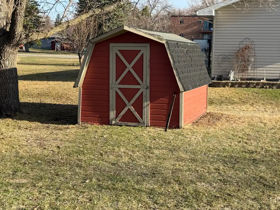 404 4th Avenue W, Ada, MN 56510 - #3