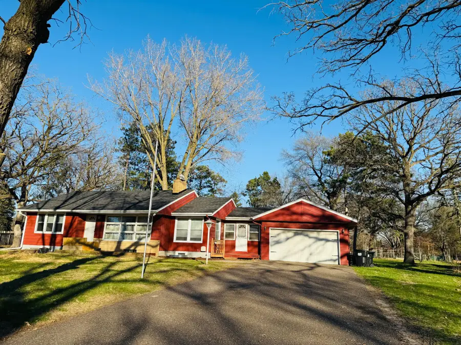 8431 Palm Street Nw, Coon Rapids, MN 55433 - #3