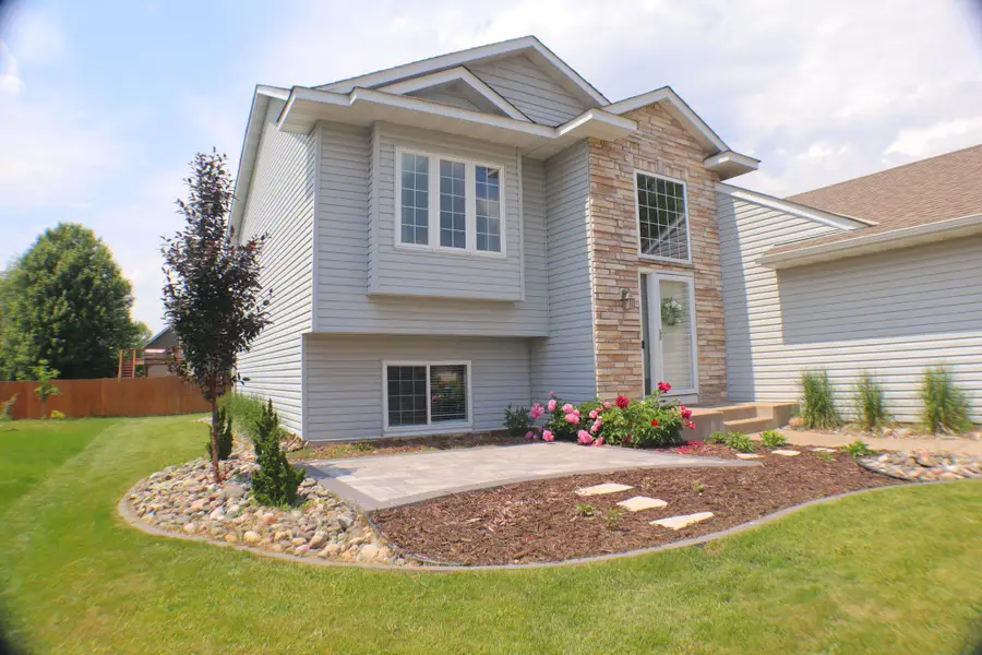 7331 Lamont Avenue Ne, Albertville, MN 55301 - #2