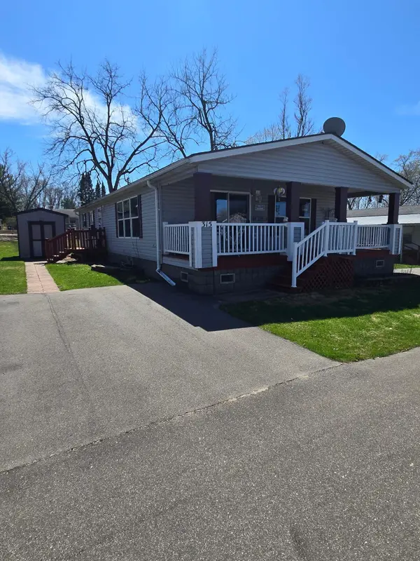 30160 Olinda Trail #315, Lindstrom, MN 55045