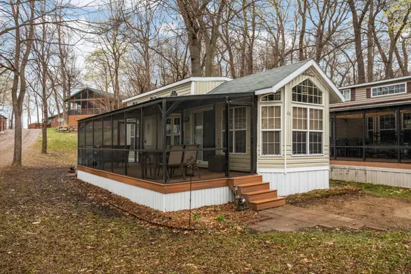 10255 Nevens Avenue Nw #46, South Haven, MN 55382