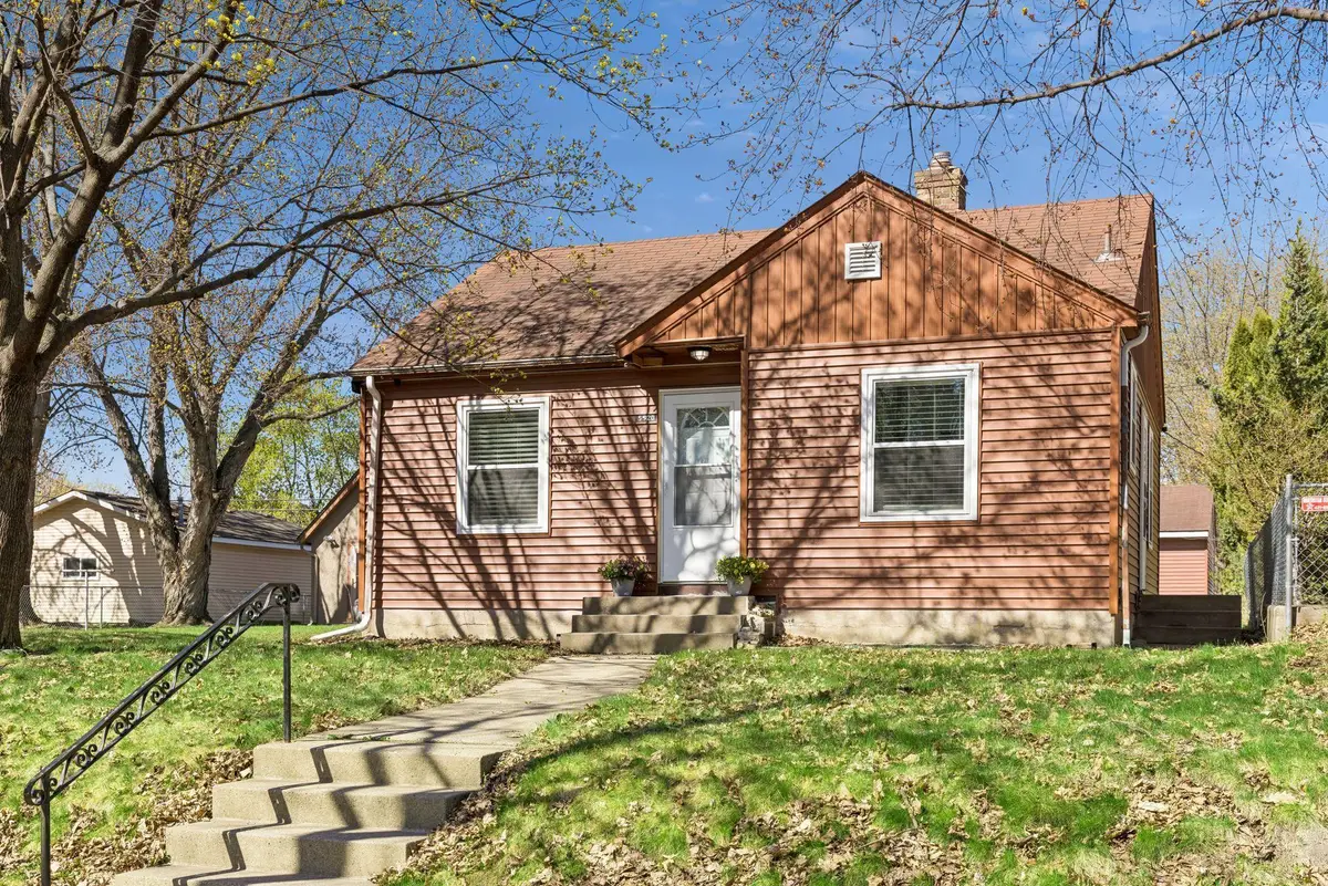 5520 33rd Avenue S, Minneapolis, MN 55417 - #1
