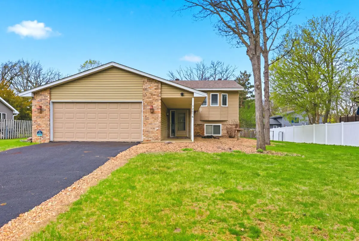12378 Magnolia Circle Nw, Coon Rapids, MN 55448 - #1