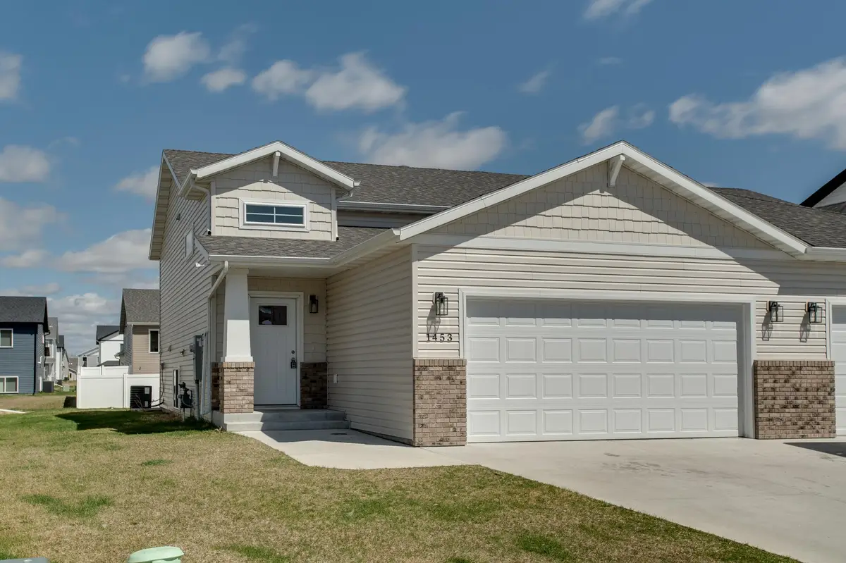 1453 69th Avenue S, Fargo, ND 58104 - #1
