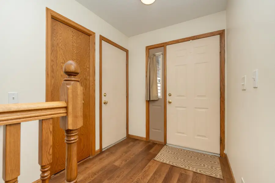433 Braeburn Drive, Shakopee, MN 55379 - #3