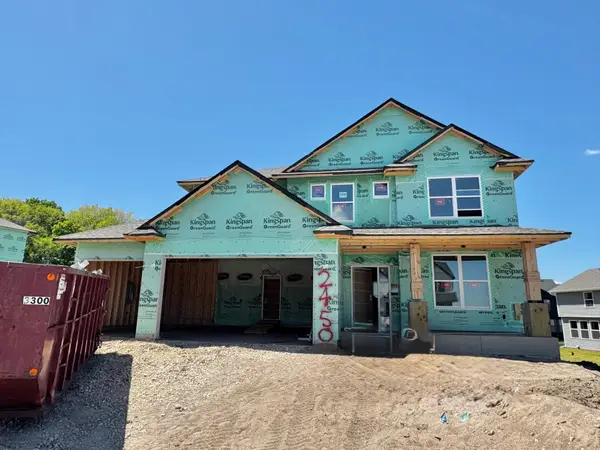 2450 Rock Elm Road, Shakopee, MN 55379