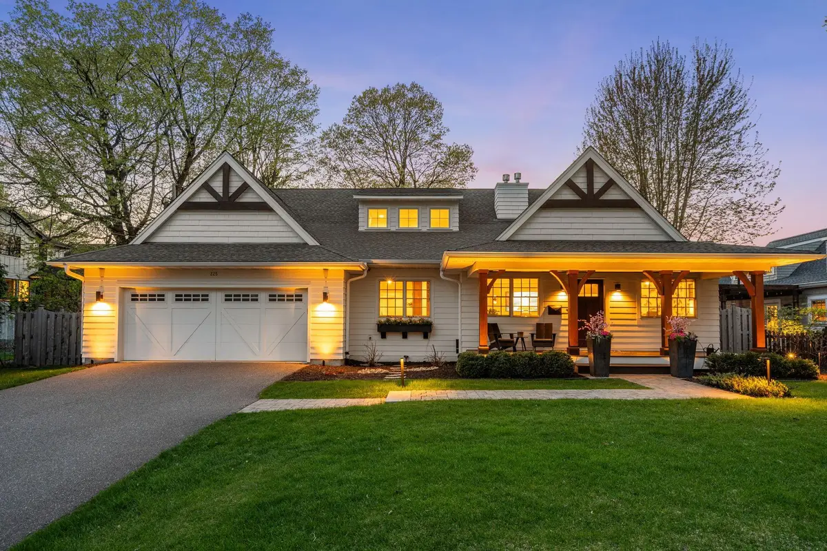225 Broadway Avenue N, Wayzata, MN 55391 - #1