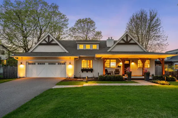 225 Broadway Avenue N, Wayzata, MN 55391