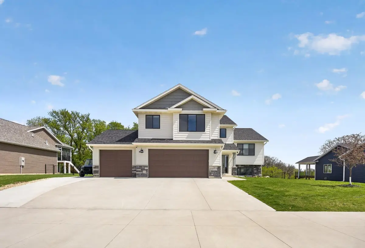 1500 14th Avenue Ne, Kasson, MN 55944 - #1
