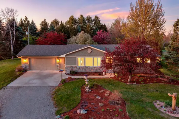 21650 Oakdale Drive, Corcoran, MN 55374