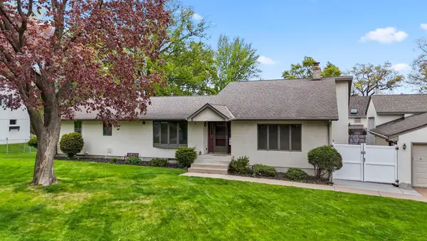 65 Logan Avenue E, West Saint Paul, MN 55118