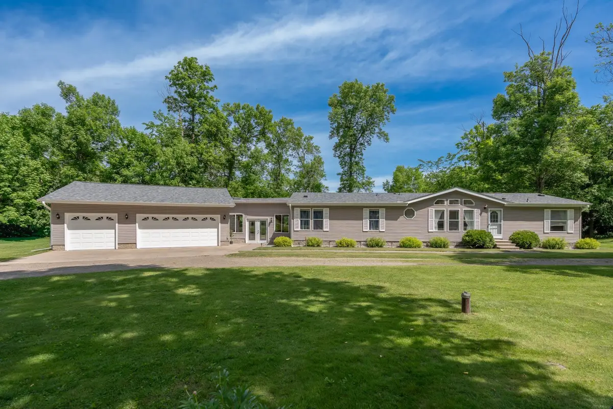 7290 83rd Street Ne, Monticello, MN 55362 - #1