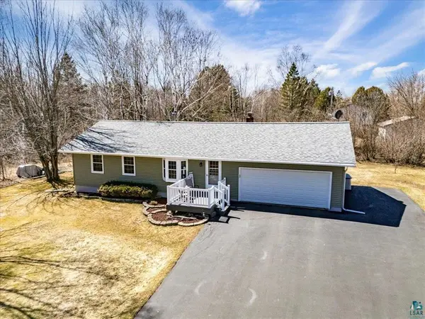 29 Maple Drive, Esko, MN 55733