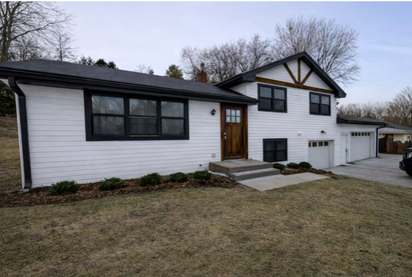 15901 W 62nd Street, Eden Prairie, MN 55346