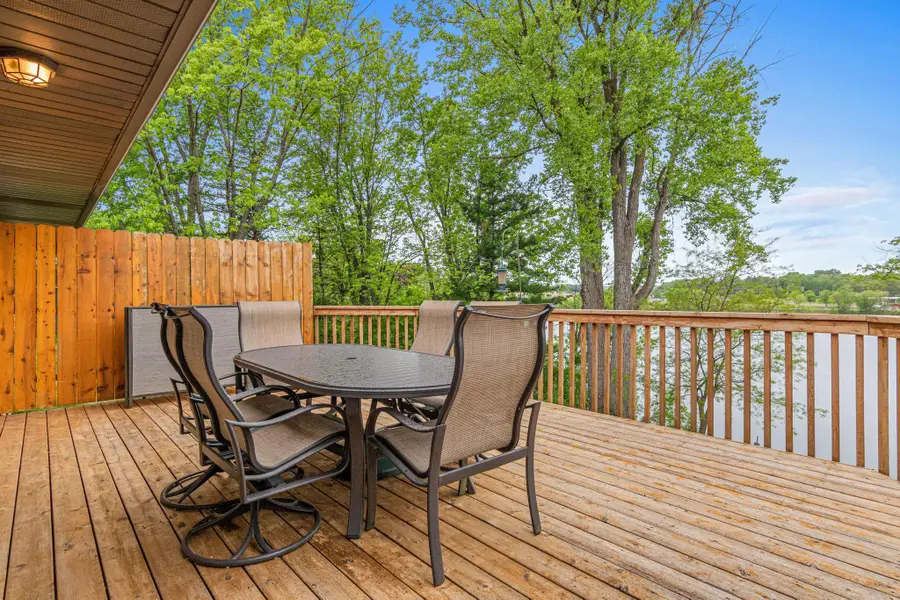 8081 Carmen Avenue, Inver Grove Heights, MN 55076 - #3