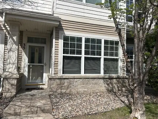 625 Wesley Commons Drive #35, Golden Valley, MN 55427