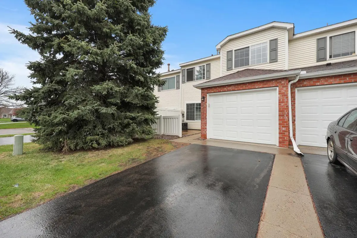 15918 Fjord Avenue, Apple Valley, MN 55124 - #1