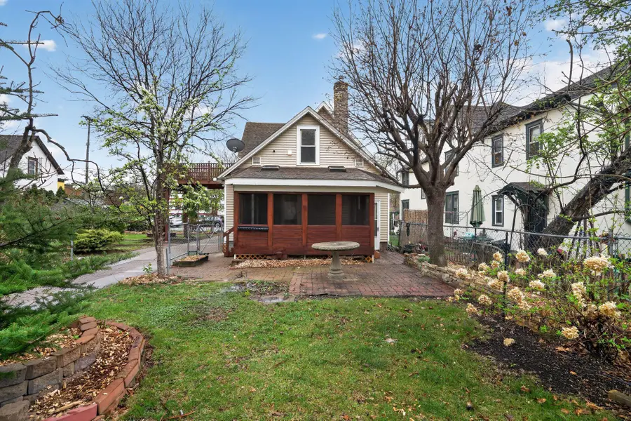 321 22nd Avenue Ne, Minneapolis, MN 55418 - #3