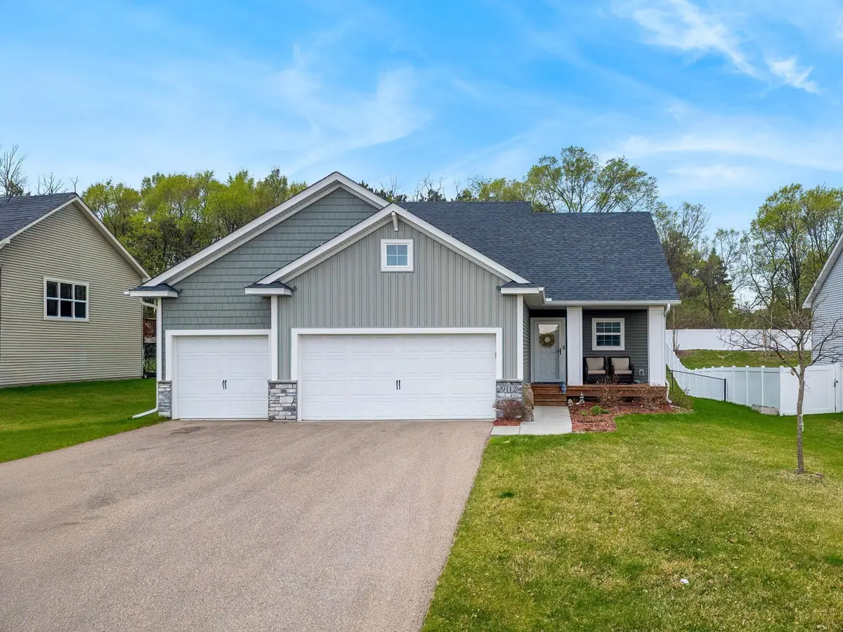 9112 Hamlet Avenue S, Cottage Grove, MN 55016 - #1
