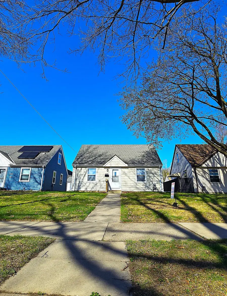 5836 44th Avenue S, Minneapolis, MN 55417 - #2