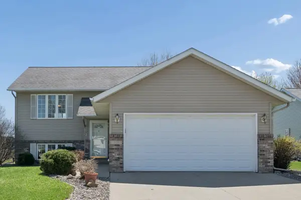 113 Torrey Pines Drive, Mankato, MN 56001