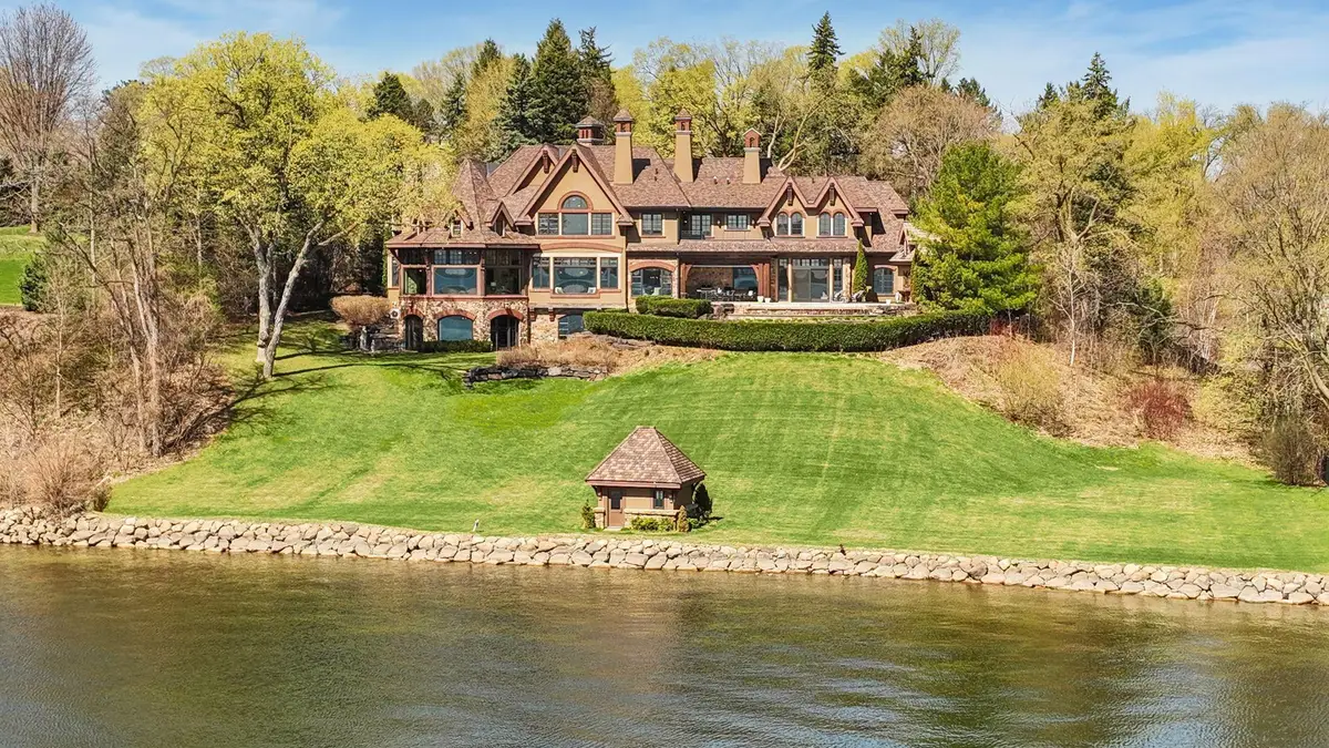 358 Ferndale Road S, Wayzata, MN 55391 - #1