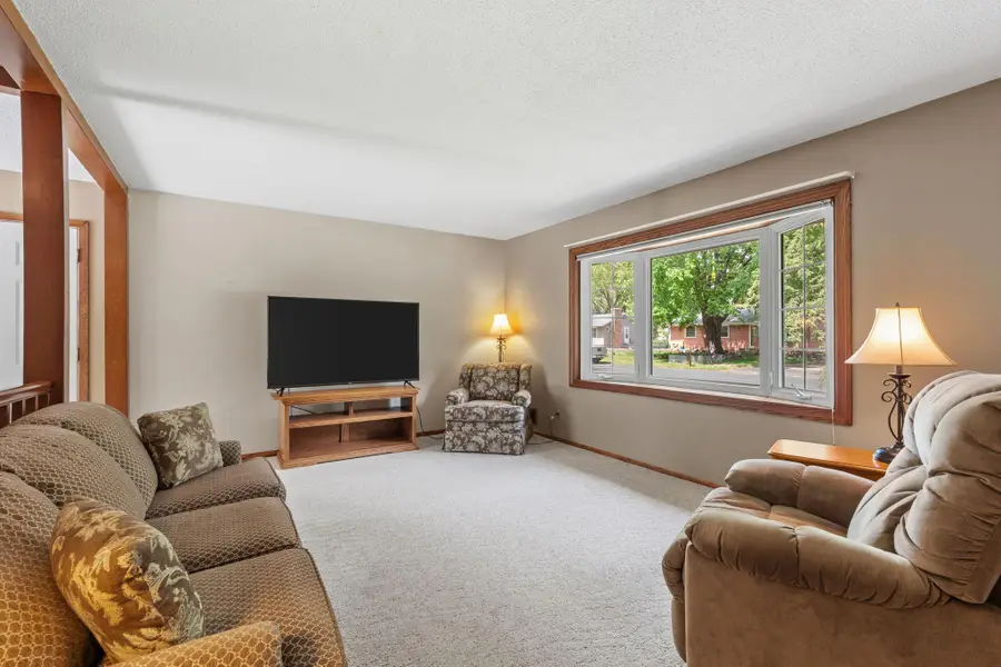 774 Vicky Lane, Circle Pines, MN 55014 - #3