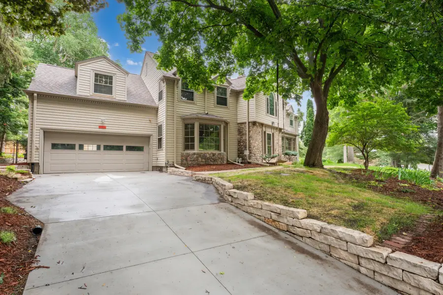 1118 Plummer Circle Sw, Rochester, MN 55902 - #3