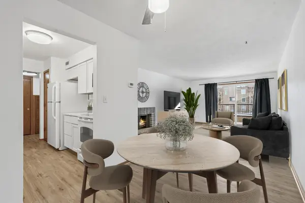 2200 Midland Grove Road #210, Roseville, MN 55113