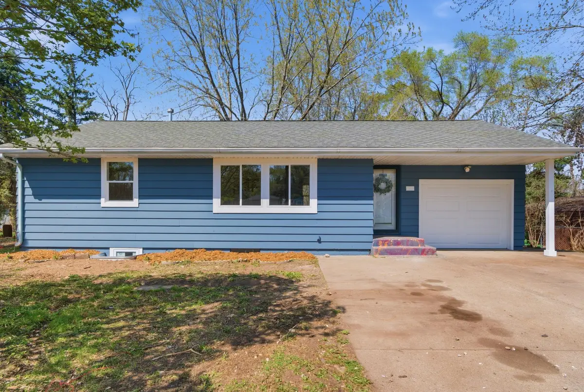878 Jefferson Street, Prescott, WI 54021 - #1