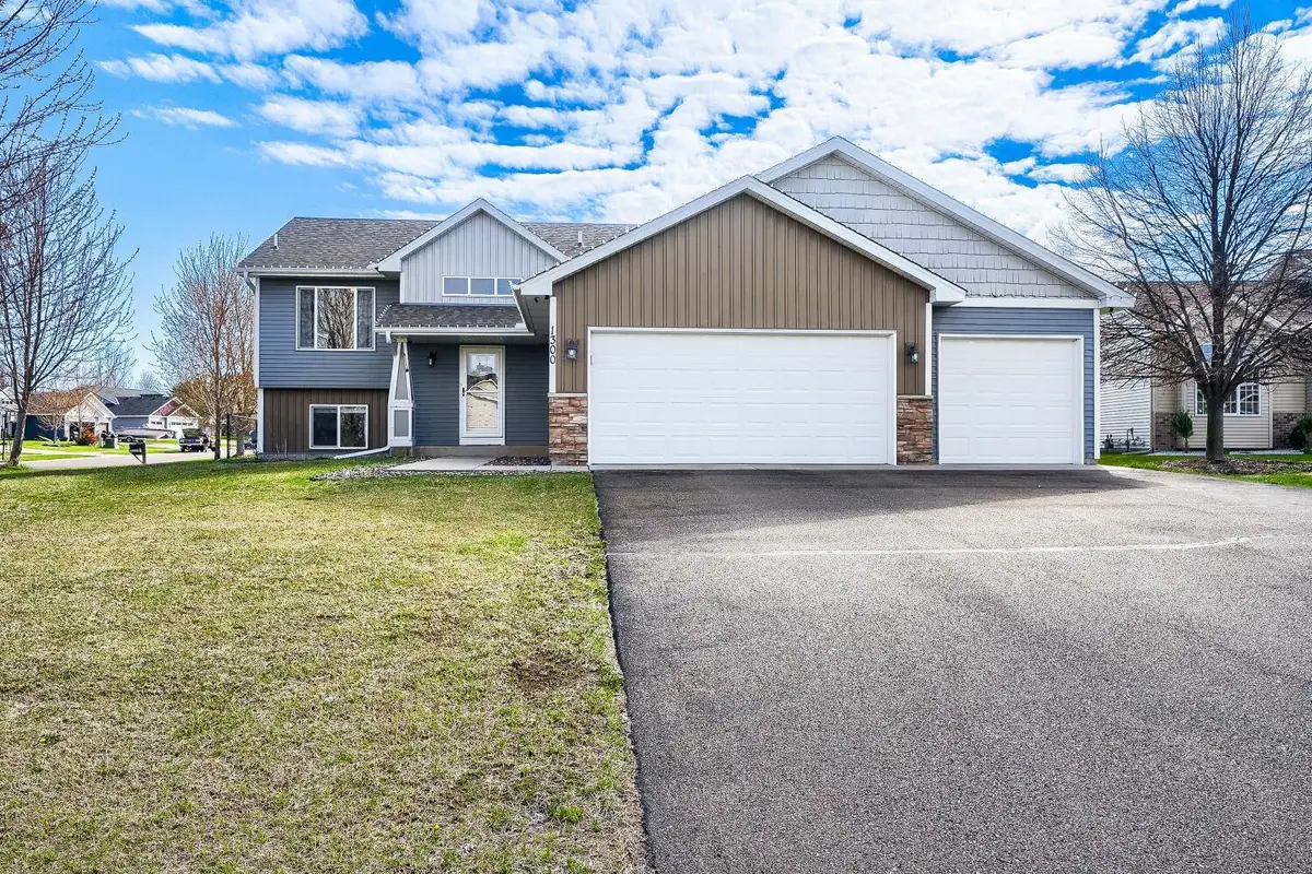 1300 Ironwood Court Sw, Isanti, MN 55040 - #1