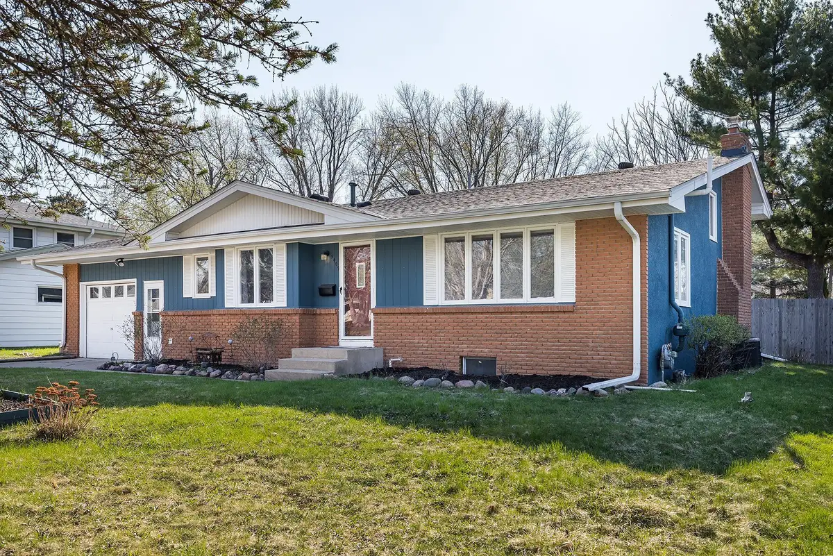5409 Rhode Island Avenue N, New Hope, MN 55428 - #1