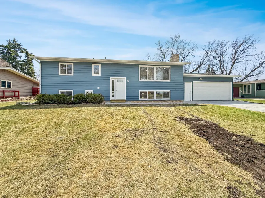 1008 24th Avenue S, Fargo, ND 58103 - #3