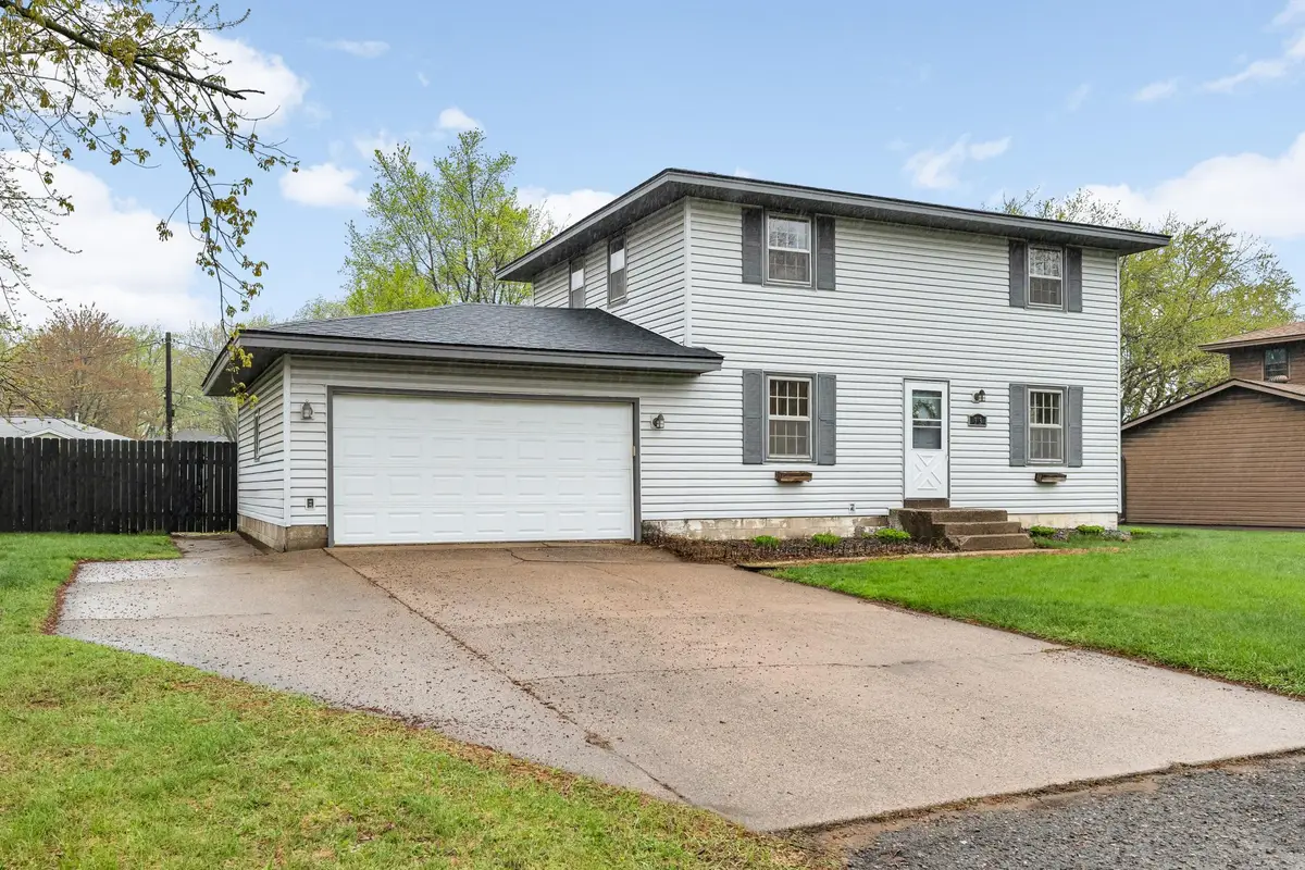313 107th Avenue Ne, Blaine, MN 55434 - #1