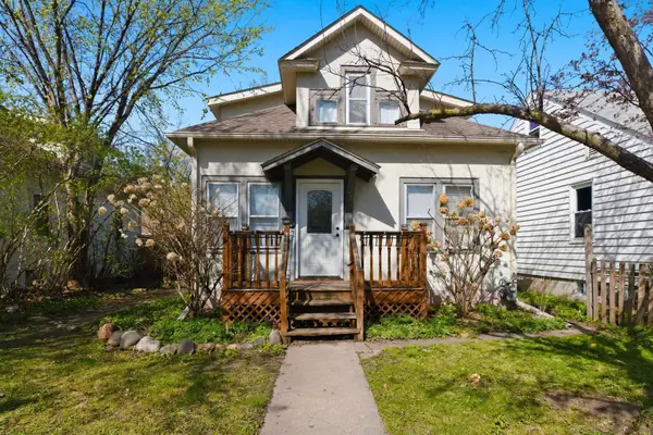 3740 29th Avenue S, Minneapolis, MN 55406