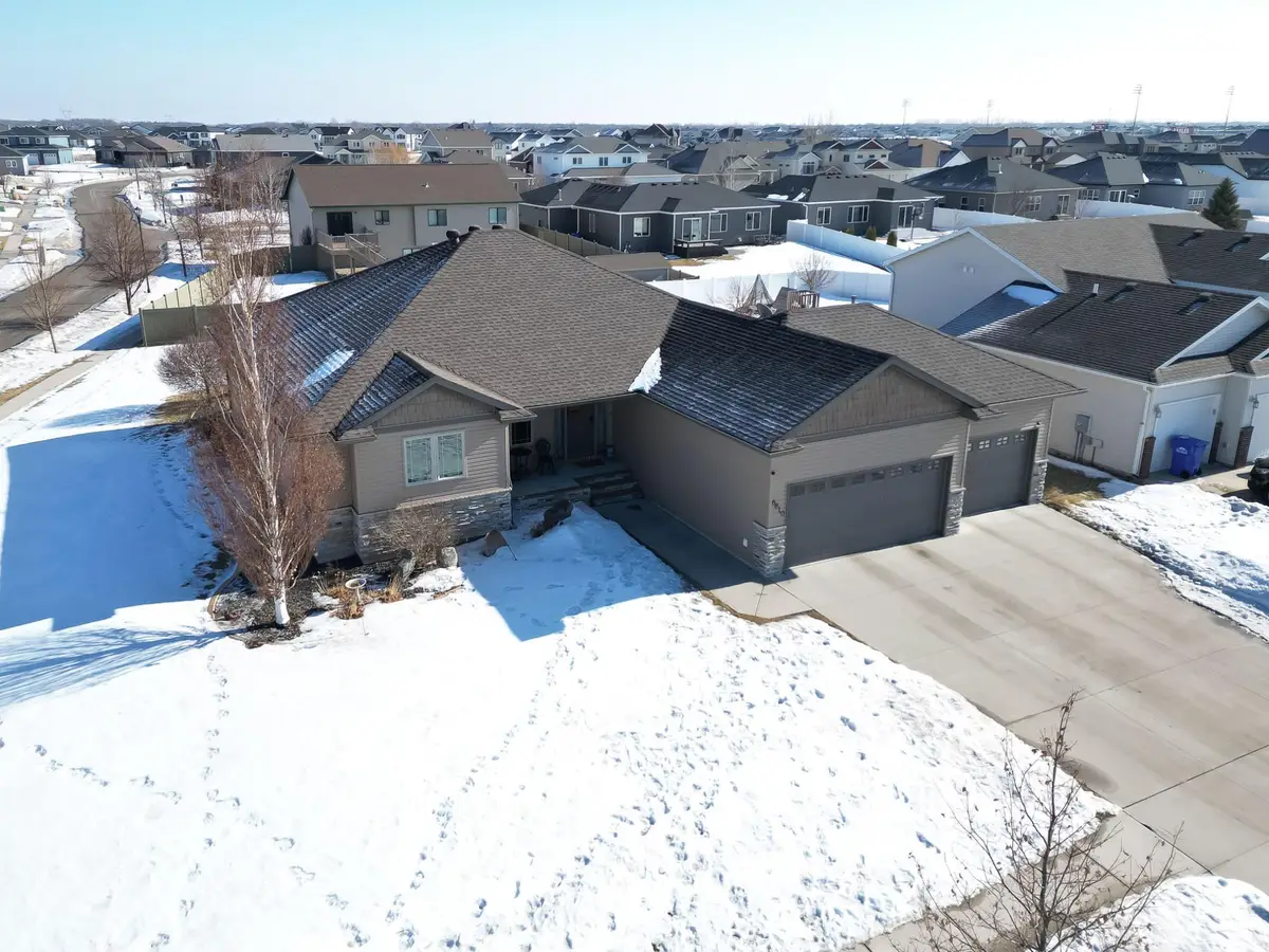 6810 24 Street S, Fargo, ND 58104 - #1