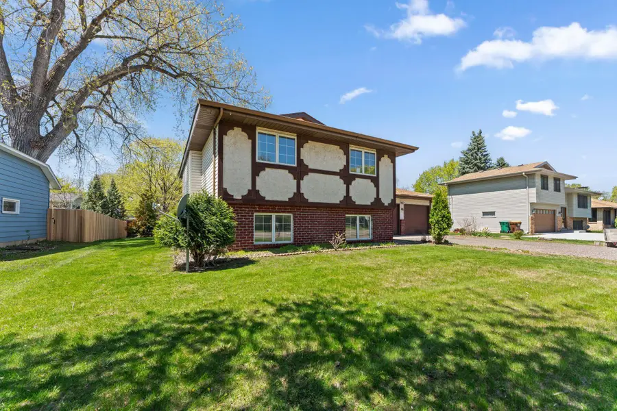 1889 Hamline Avenue N, Falcon Heights, MN 55113 - #3