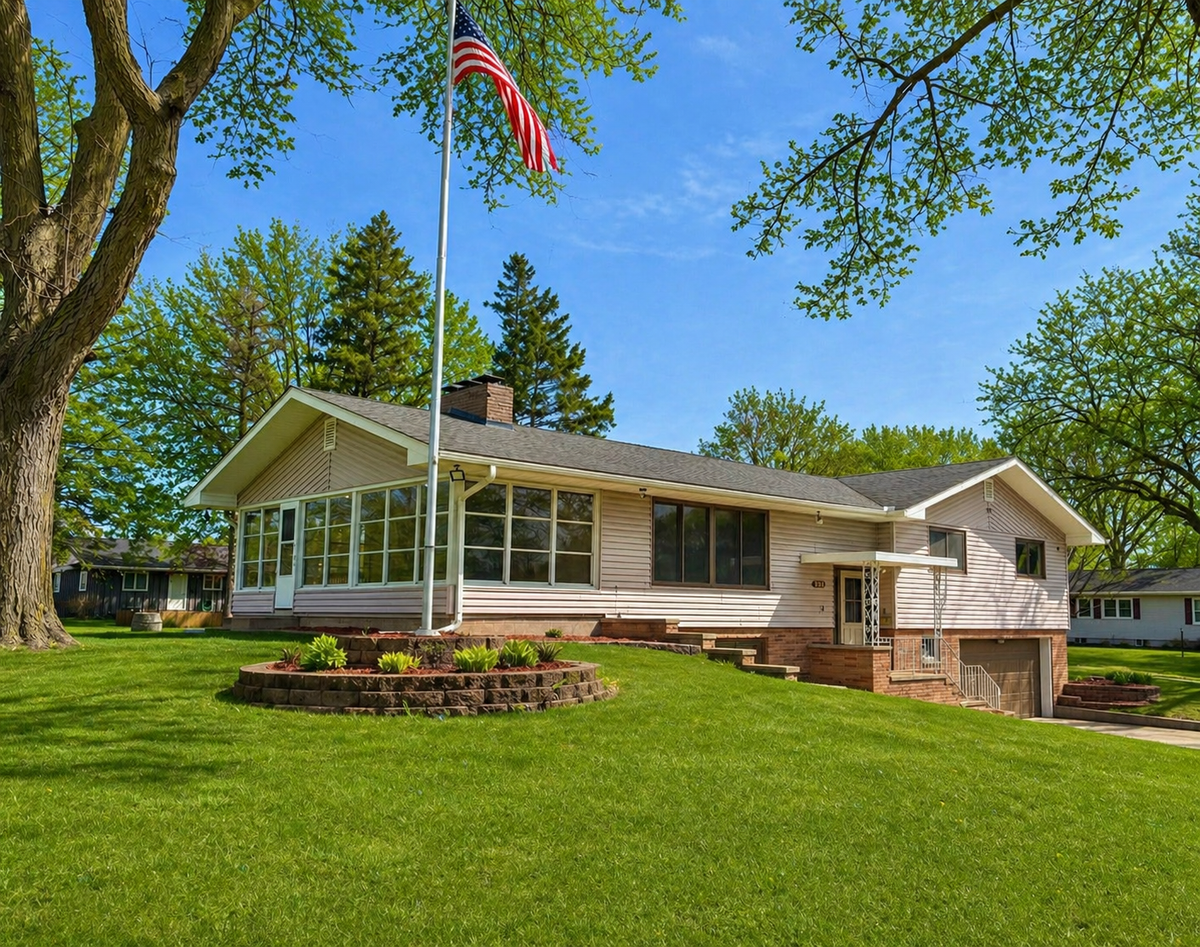 303 3rd Avenue Sw, Medford, MN 55049 - #1
