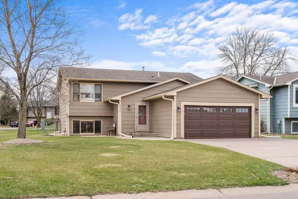 6709 110th Avenue N, Champlin, MN 55316